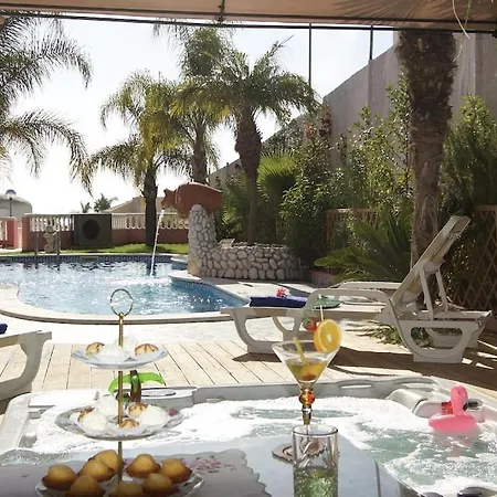 Palace Luxury 5 Bed W Heatable Pool, Jacuzzi Games Wf Villa